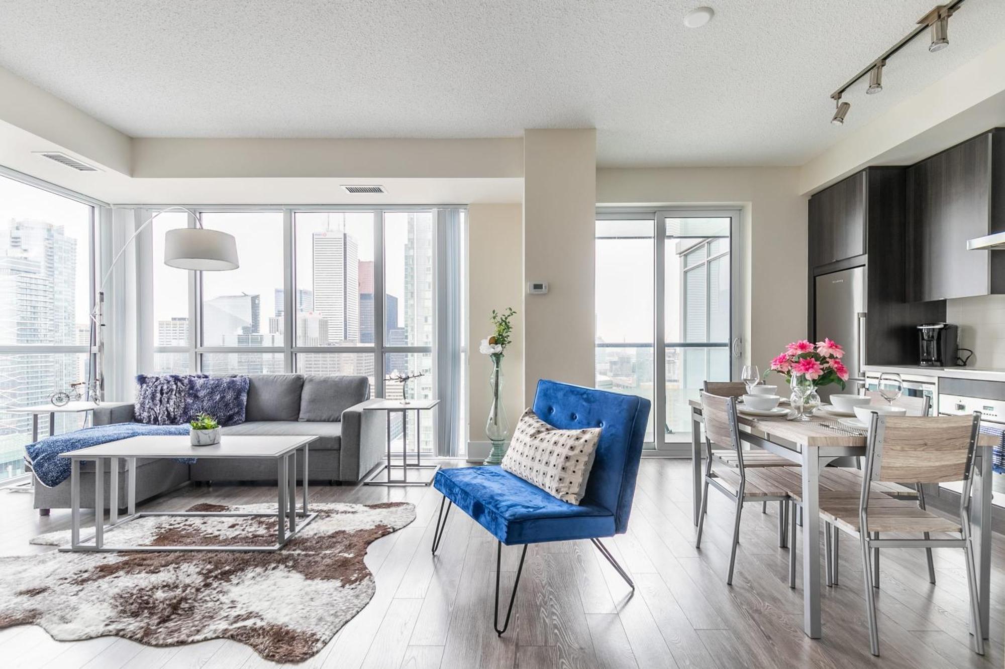 Luxury 1Br Condo - King Bed With City Views Toronto Ngoại thất bức ảnh